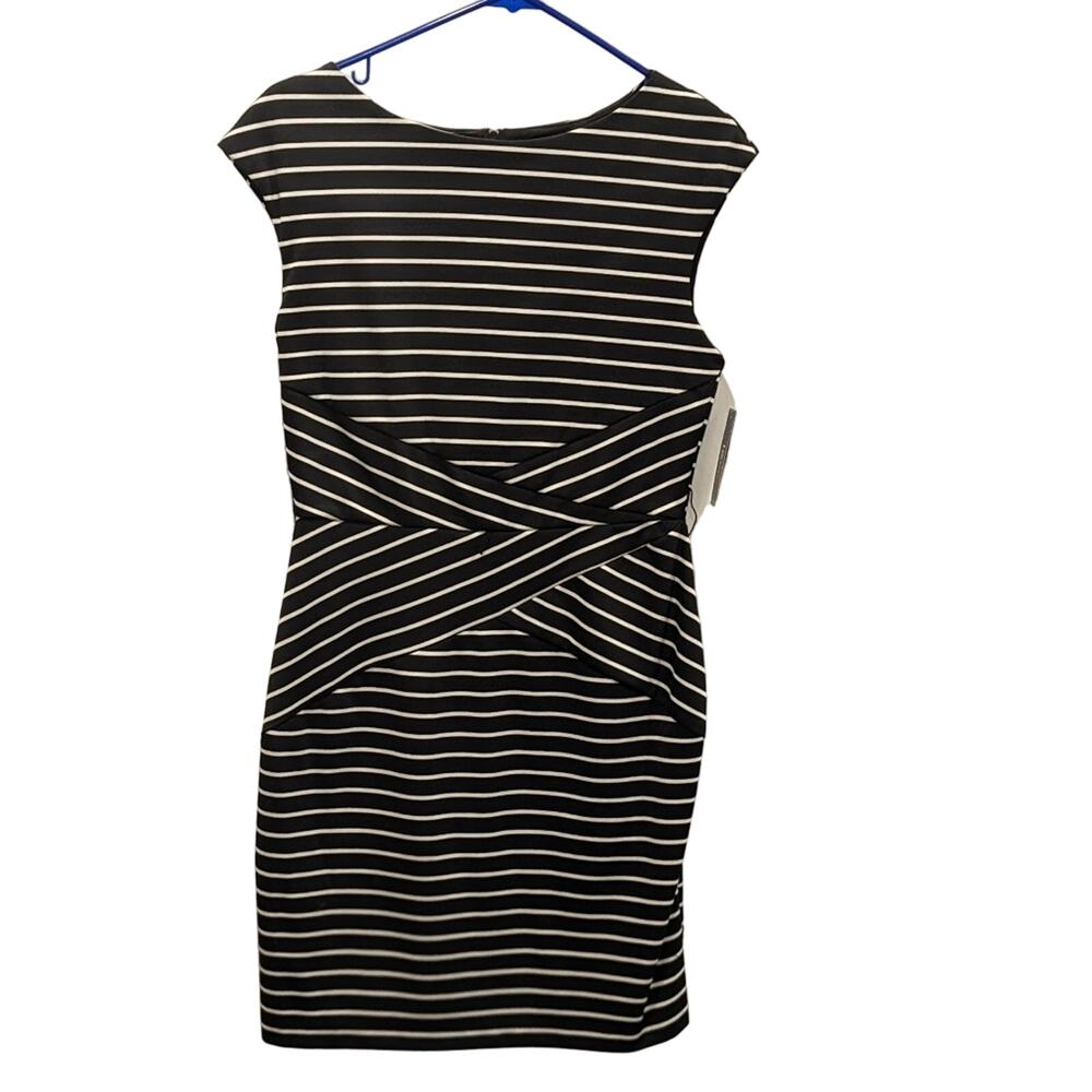 NWT Iz Byer Black White Slimming Bodice Striped Ponte Dress Juniors Size 9